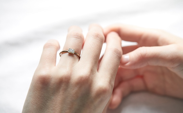 Iceberg Ring-Icefield