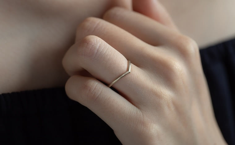 Curved Rhine Ring