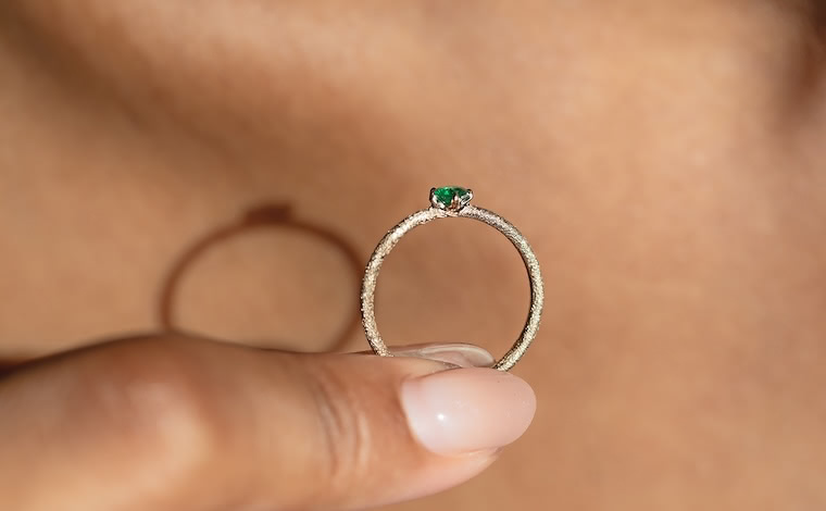 Emerald Stardust Ring