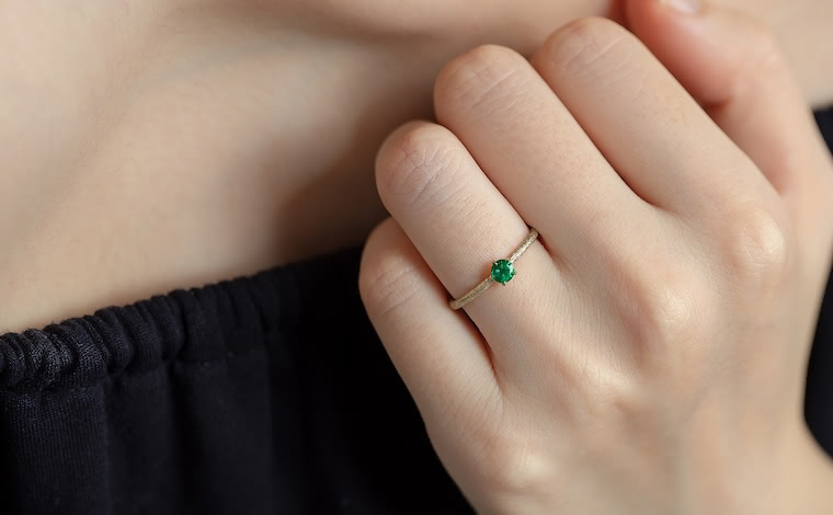 Emerald Stardust Ring