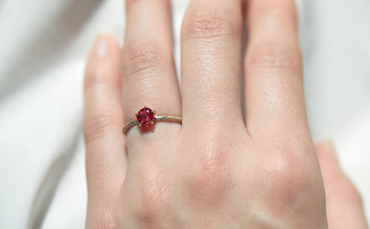 Stardust Ring-Red Spinel