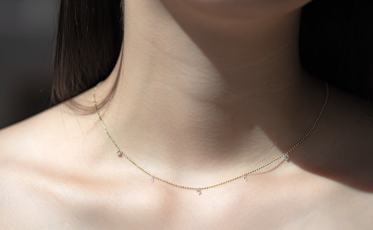 Baguette & Round Diamond Necklace