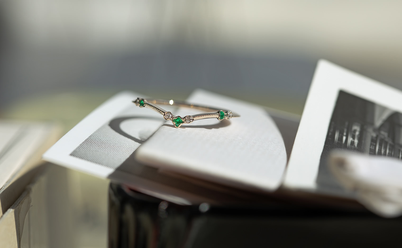 Curved Emerald Ring