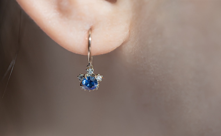 Snowflake Earrings-Sapphire