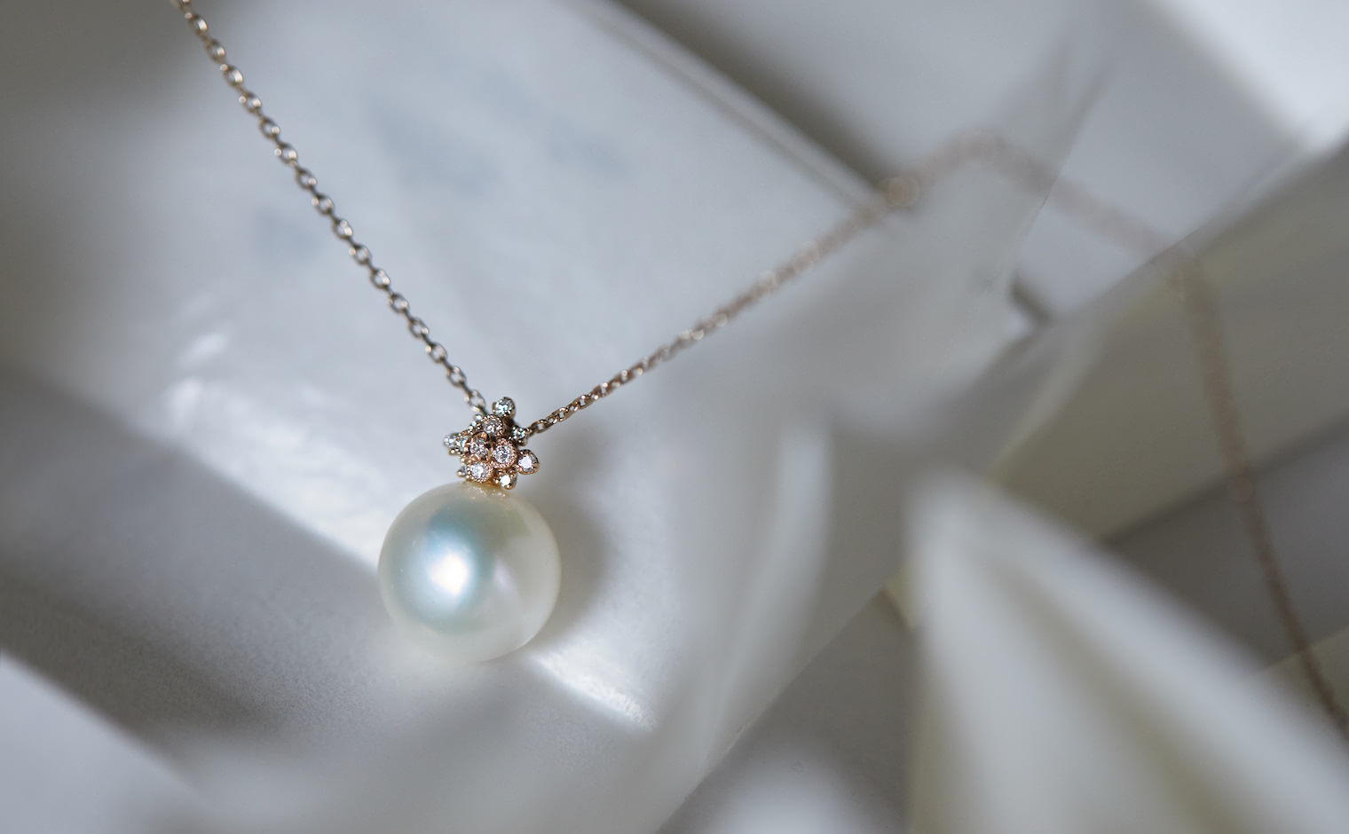 Orchid Pearl Necklace-Diamond