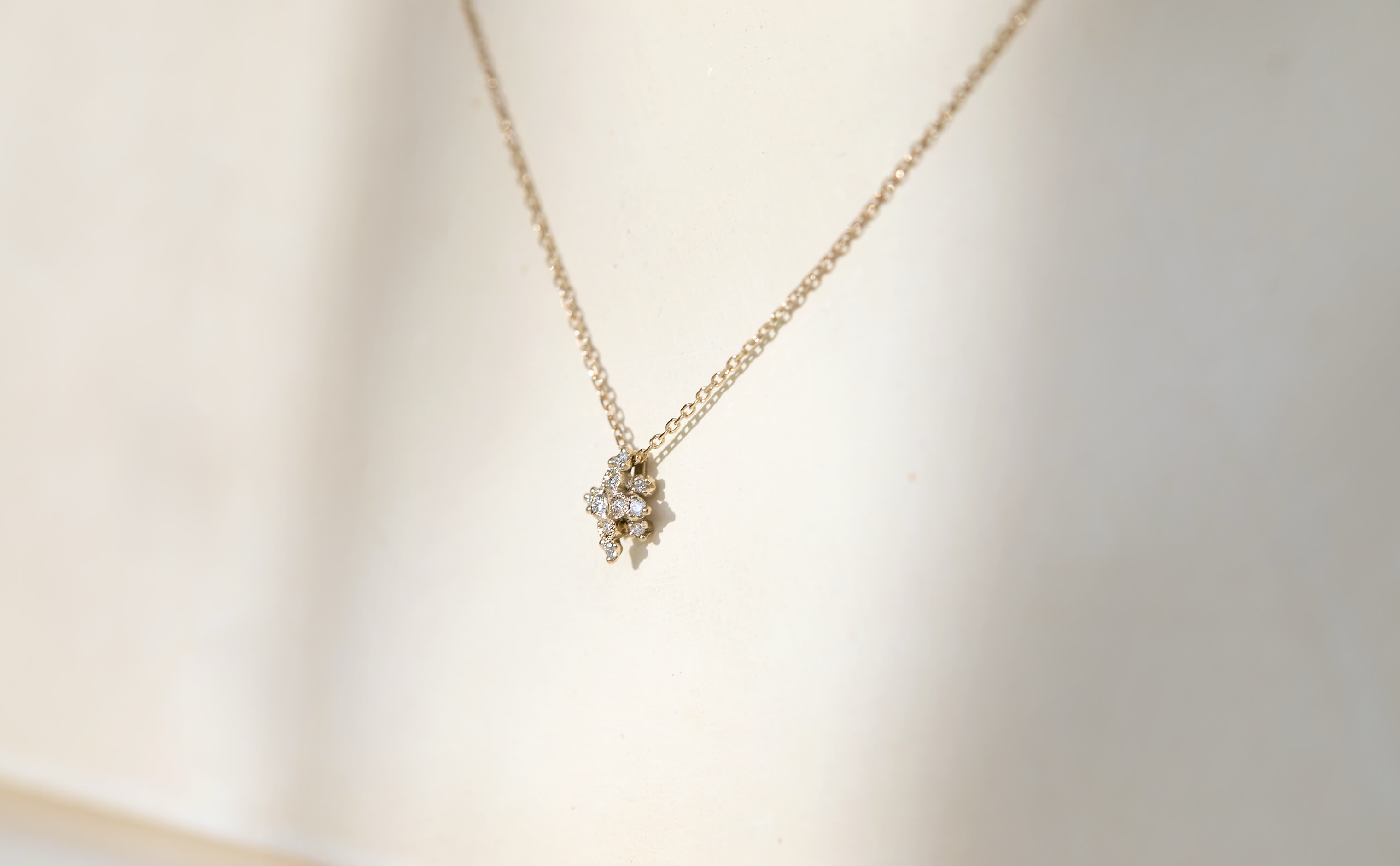 Orchid Necklace-Diamond