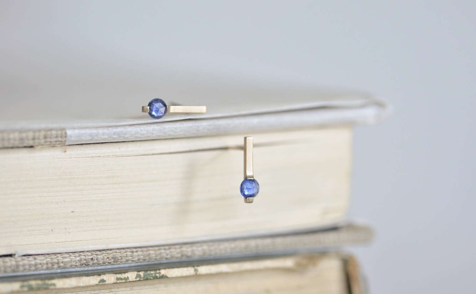 Light Pillars Studs-Sapphire